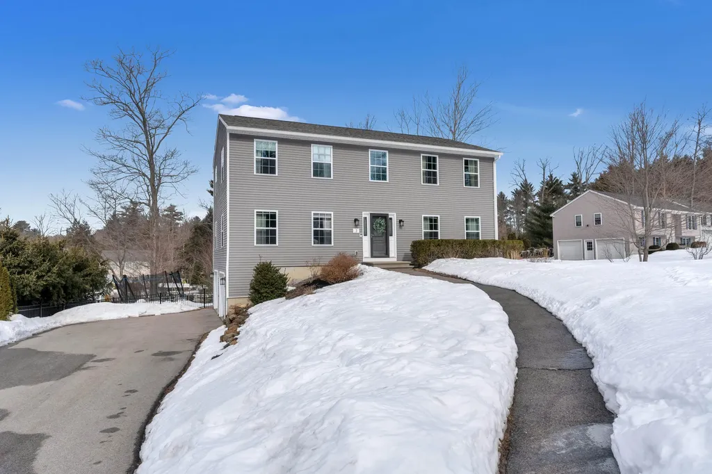 3 Emerald Court Berwick ME 03901