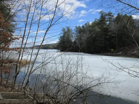 107 Mcquarrie Road Vassalboro ME 04989