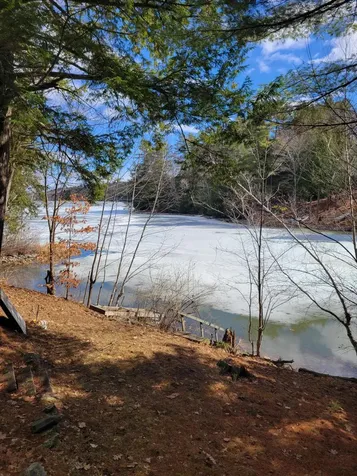 107 Mcquarrie Road Vassalboro ME 04989