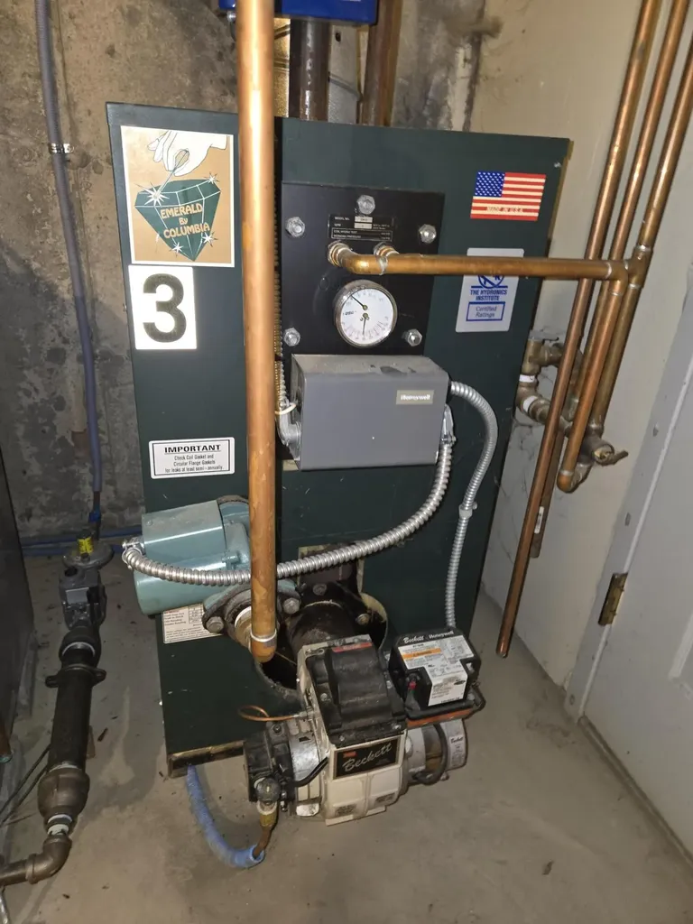 69 Fieldstone Bangor ME 04401