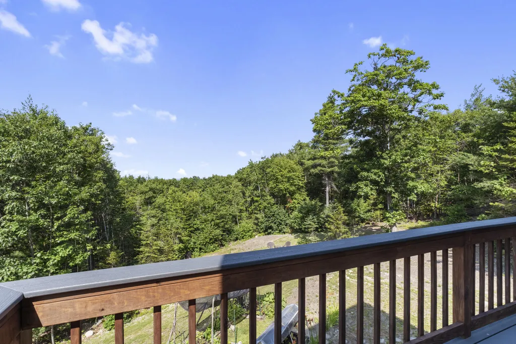 30 Lake View Drive New Sharon ME 04955