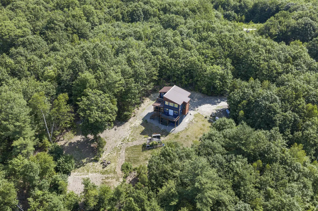 30 Lake View Drive New Sharon ME 04955