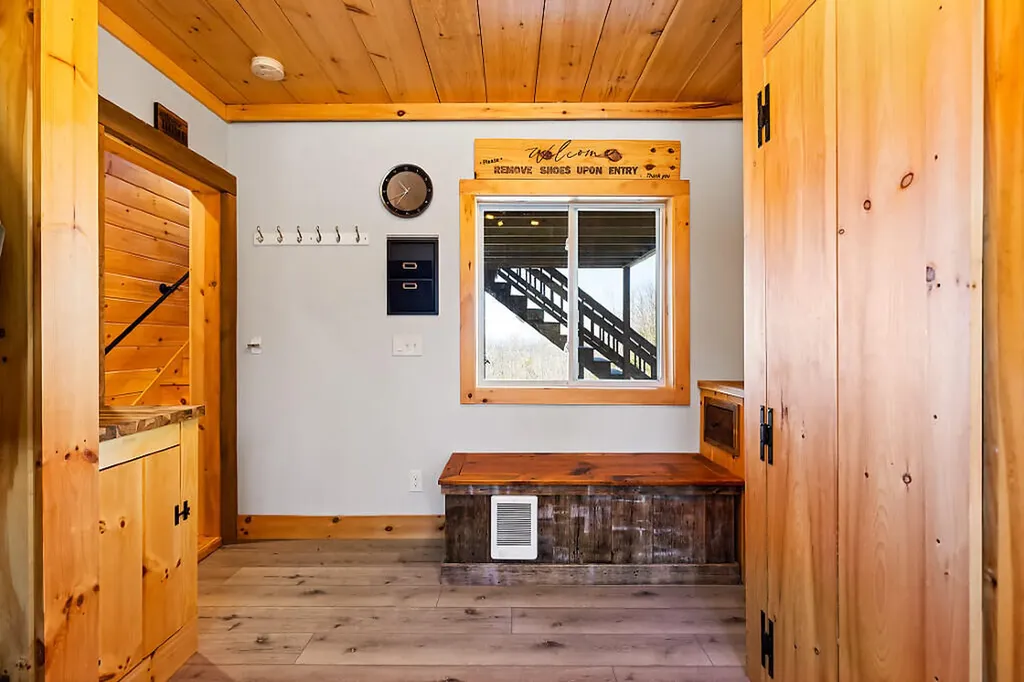 30 Lake View Drive New Sharon ME 04955