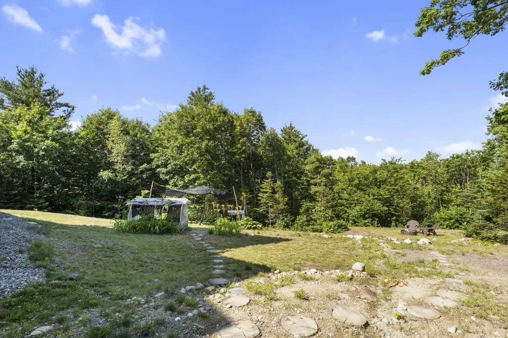 30 Lake View Drive New Sharon ME 04955