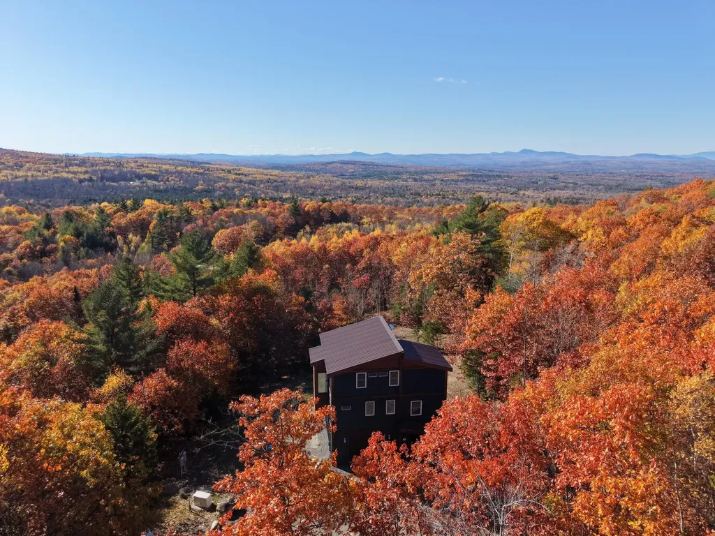 30 Lake View Drive New Sharon ME 04955