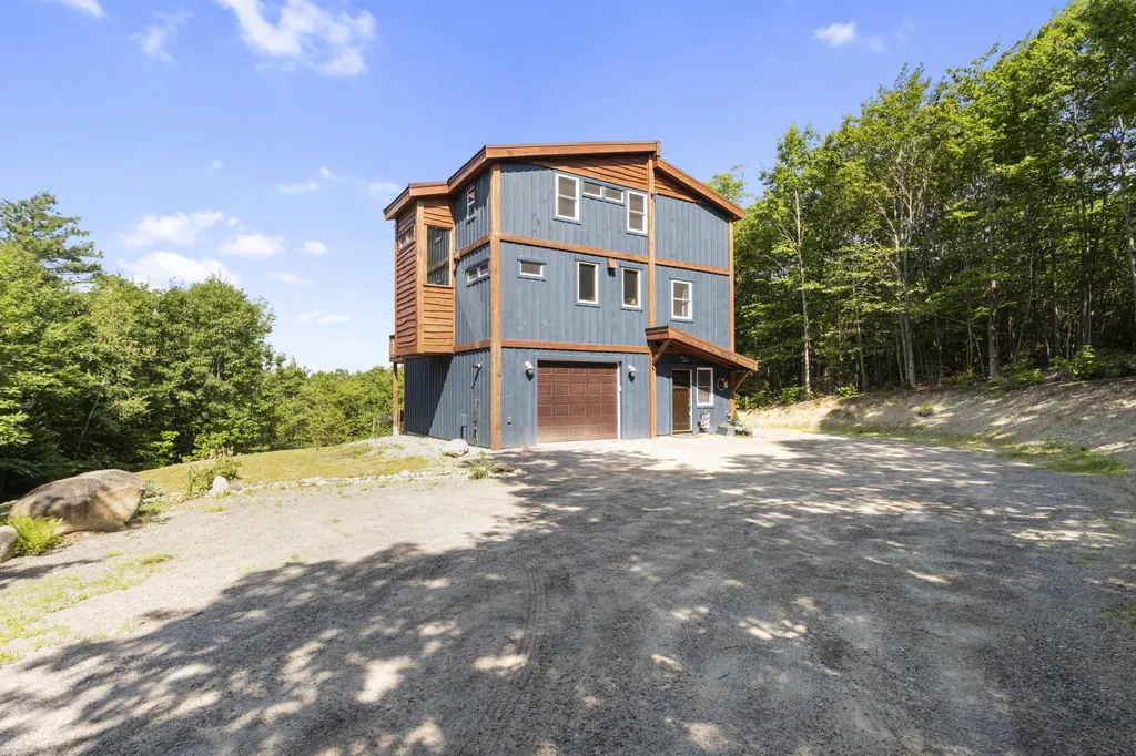 30 Lake View Drive New Sharon ME 04955