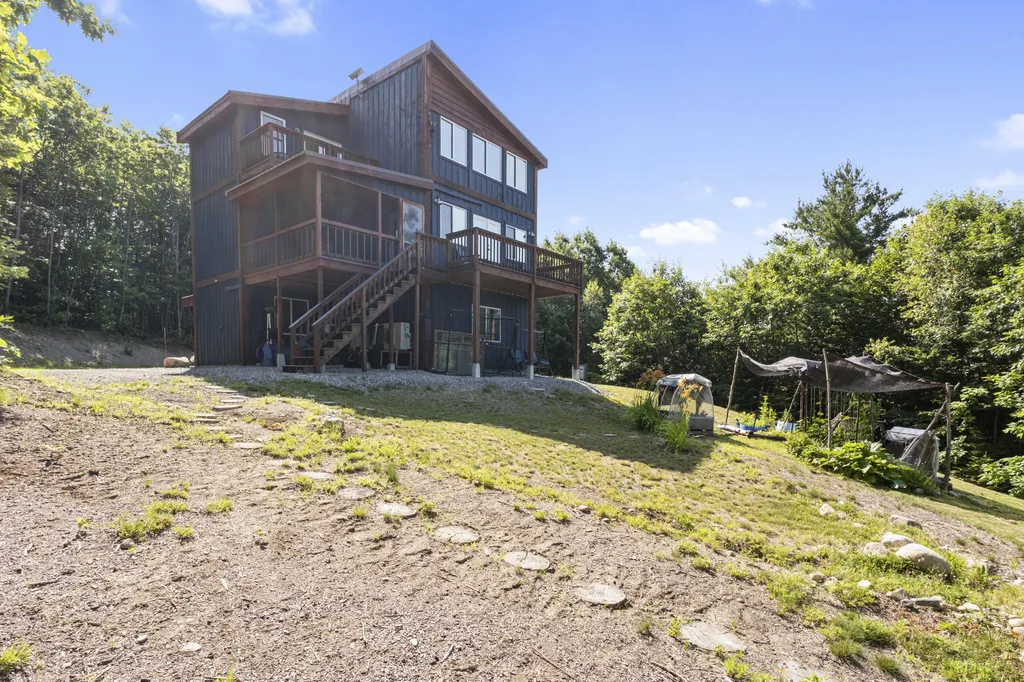 30 Lake View Drive New Sharon ME 04955