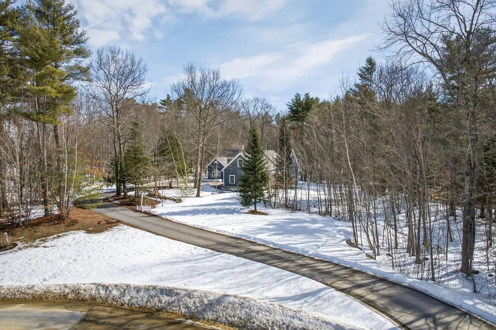 17 Bowdens Way Windham ME 04062