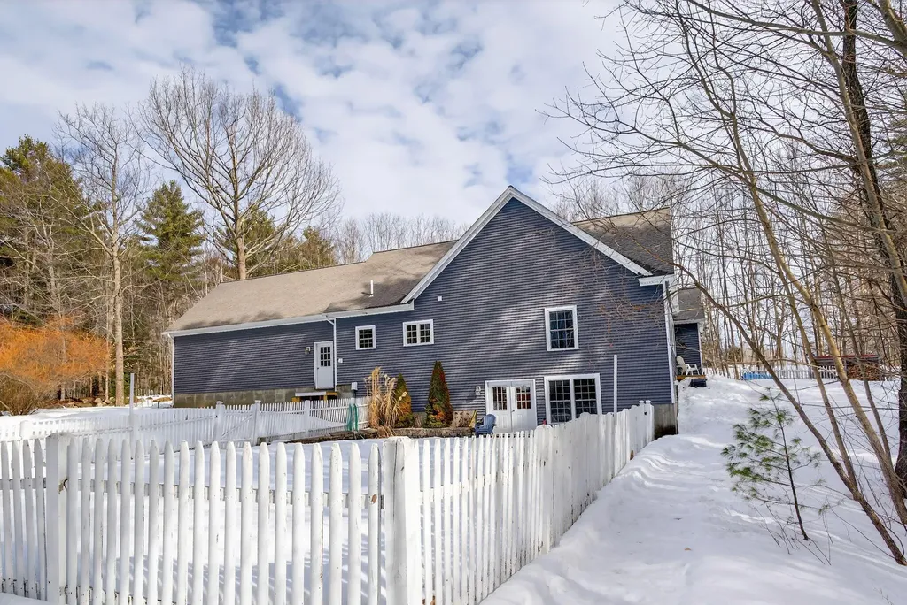 17 Bowdens Way Windham ME 04062