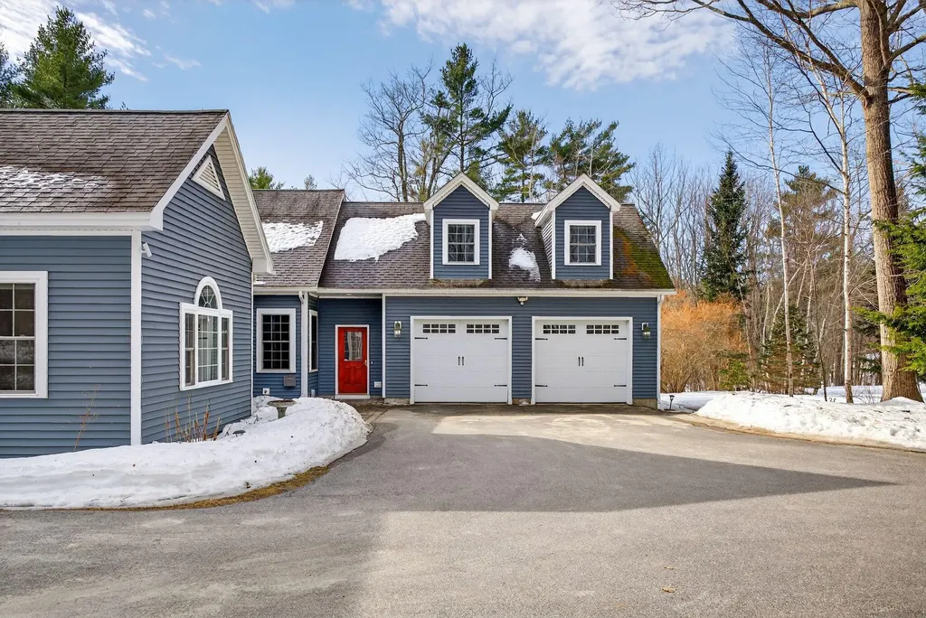 17 Bowdens Way Windham ME 04062
