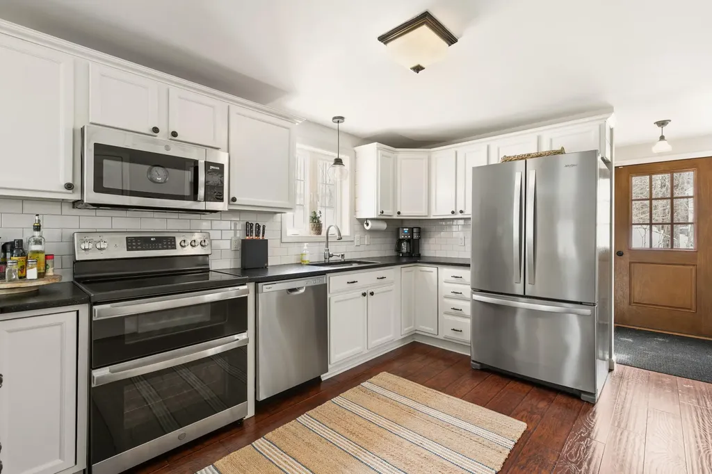 4 Solomon Drive Windham ME 04062