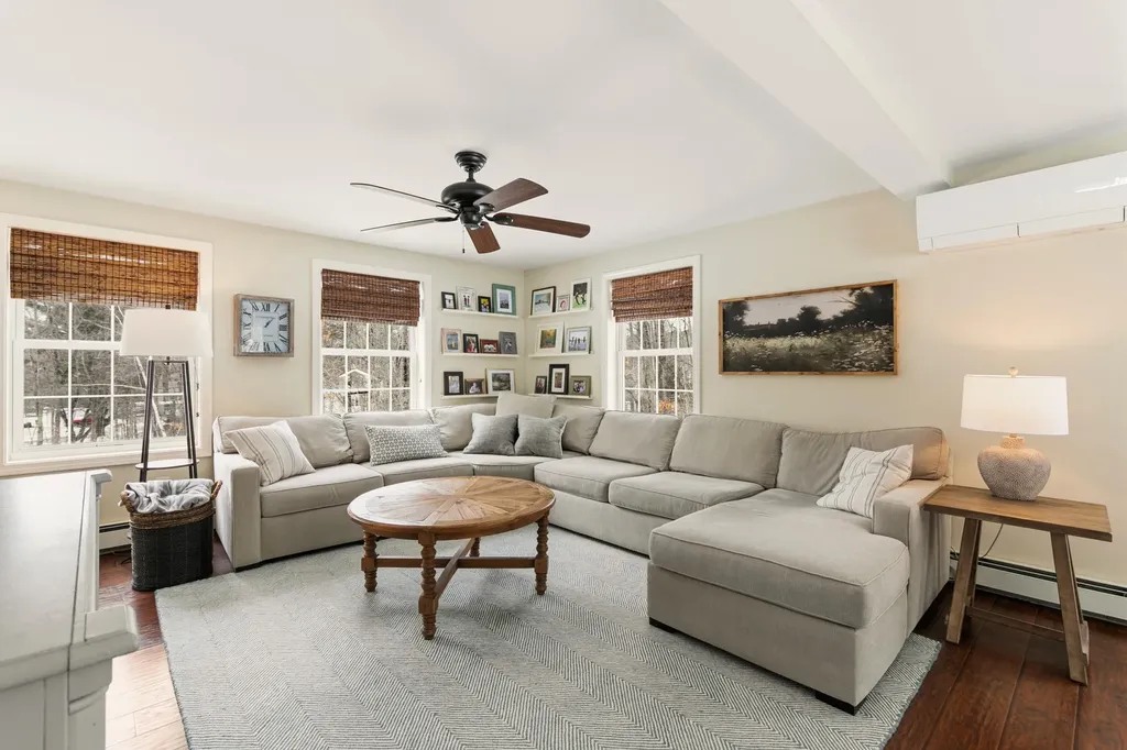 4 Solomon Drive Windham ME 04062