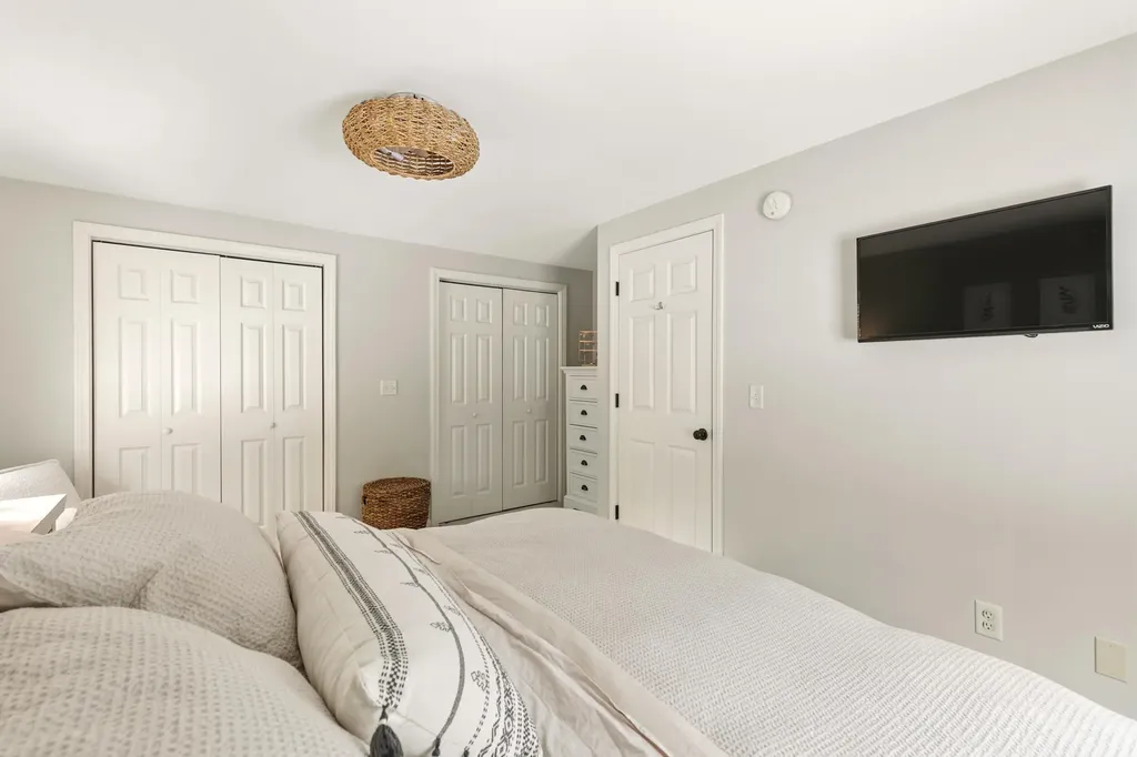 4 Solomon Drive Windham ME 04062