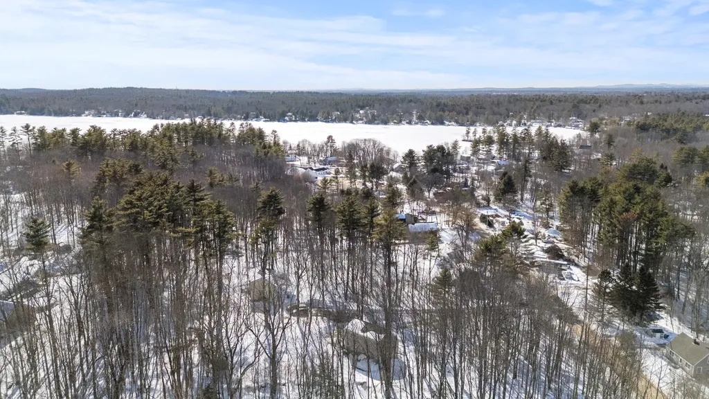 4 Solomon Drive Windham ME 04062