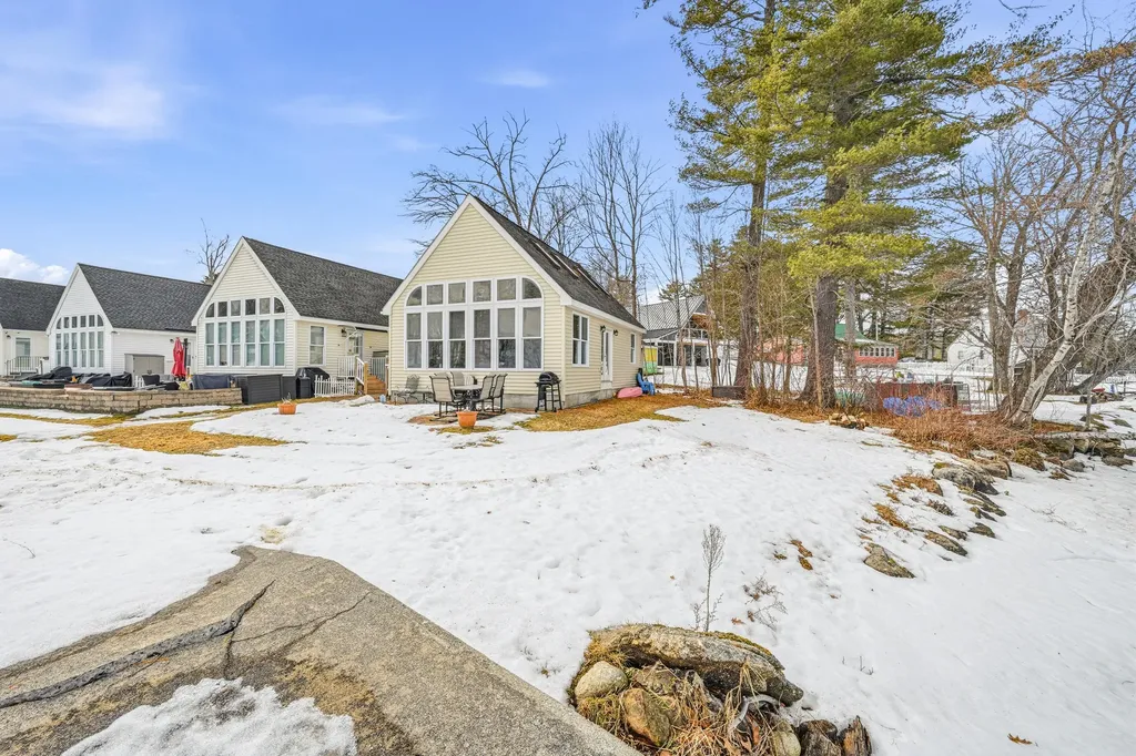 19 & 28 Lintonia Drive Litchfield ME 04350