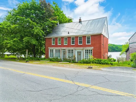 14 Main Street Mount Vernon ME 04352