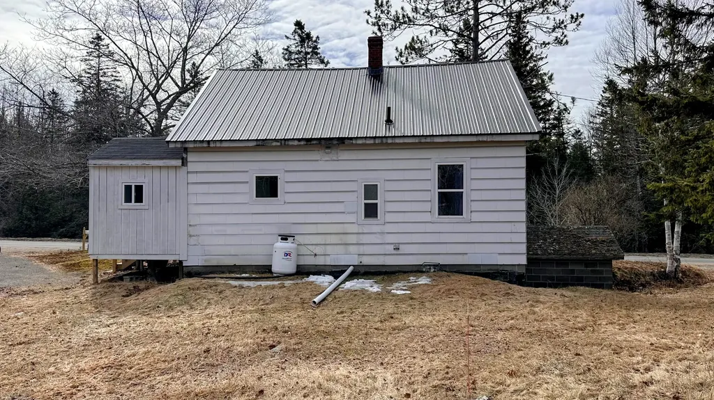 345 Court Street Machias ME 04654