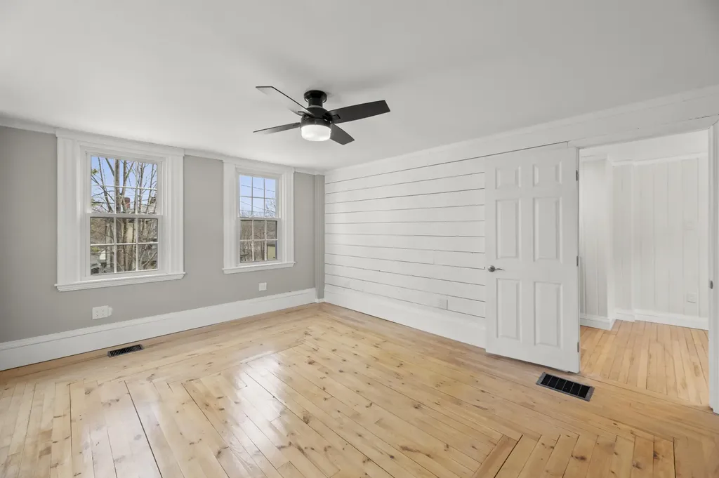 7 Spring Street Hallowell ME 04347