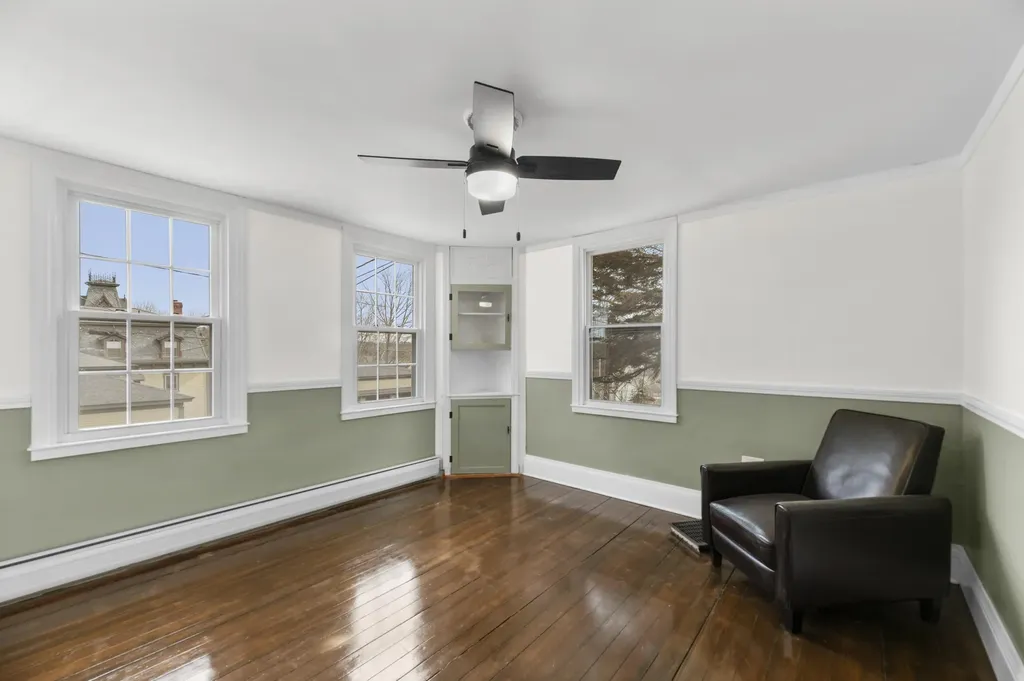7 Spring Street Hallowell ME 04347