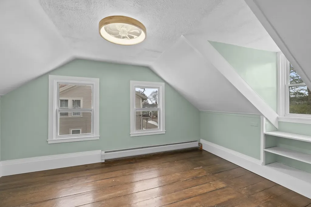 7 Spring Street Hallowell ME 04347