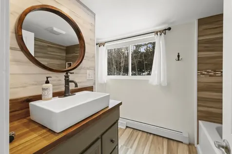 7 Spring Street Hallowell ME 04347