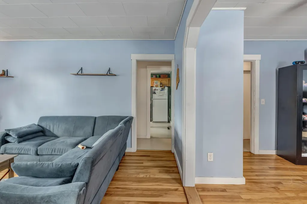 6 Hillcrest Street Gardiner ME 04345
