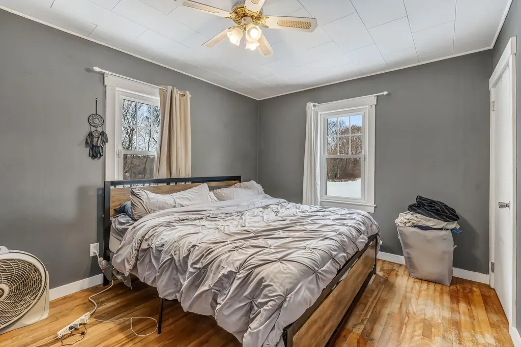 6 Hillcrest Street Gardiner ME 04345