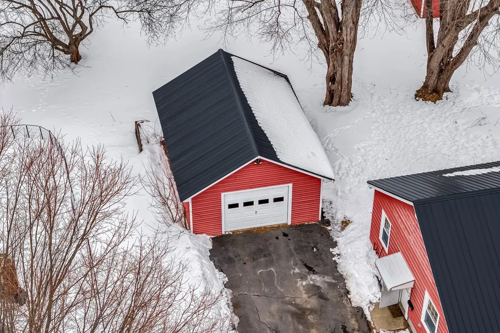 6 Hillcrest Street Gardiner ME 04345