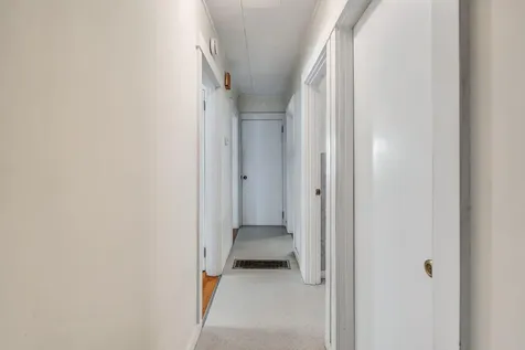 6 Hillcrest Street Gardiner ME 04345