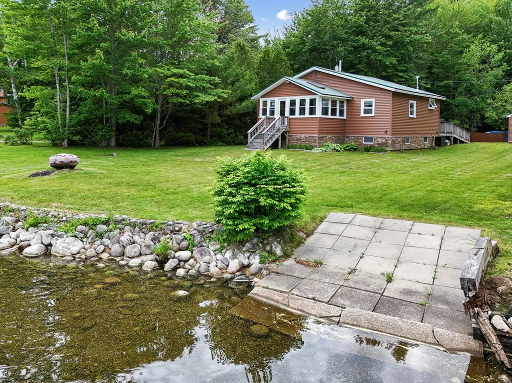 26 Tabert Lane Belgrade ME 04917