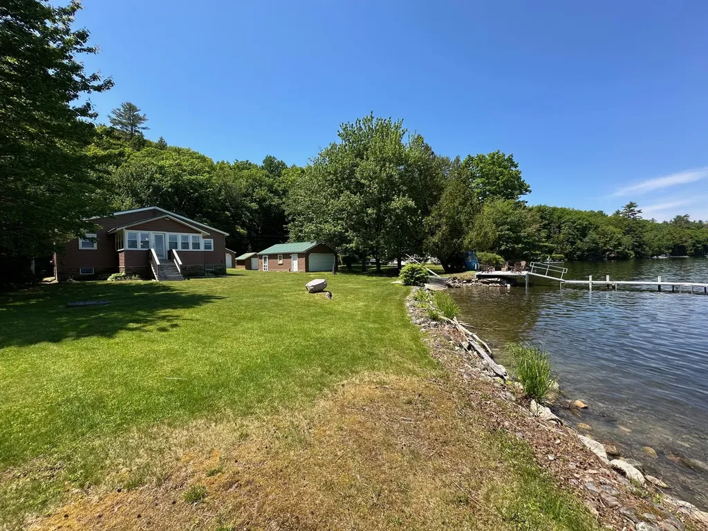 26 Tabert Lane Belgrade ME 04917