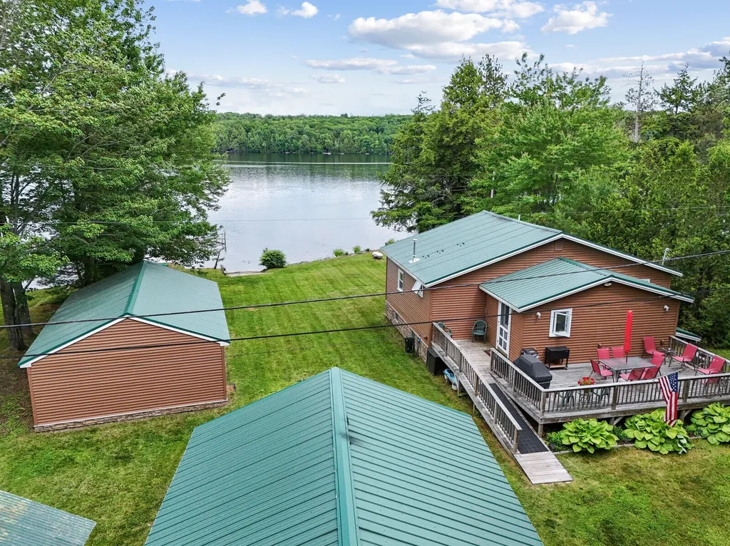 26 Tabert Lane Belgrade ME 04917