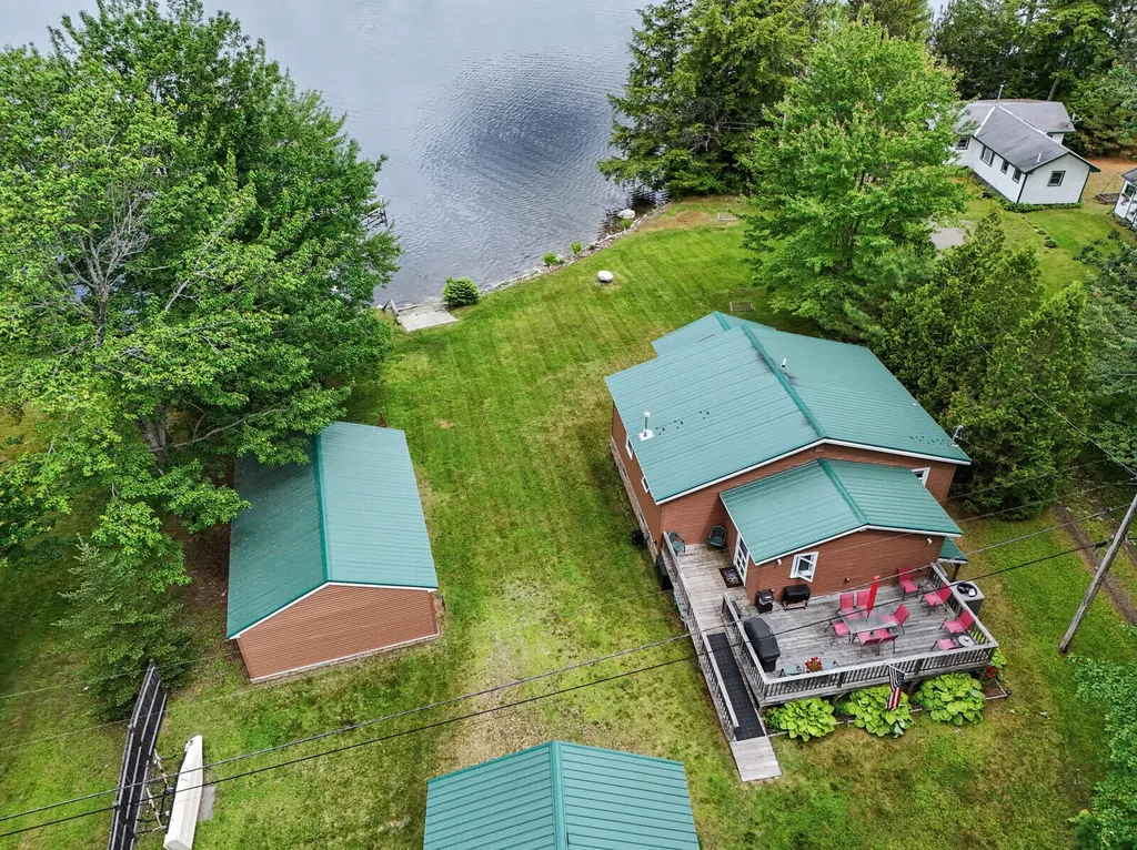 26 Tabert Lane Belgrade ME 04917