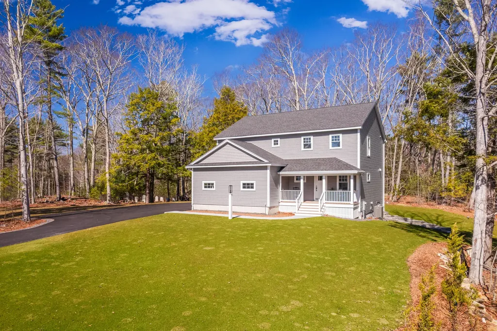 1 Cassidy Way York ME 03902