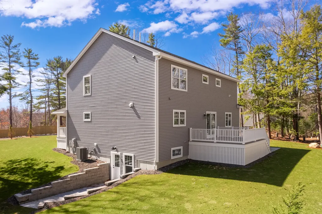 1 Cassidy Way York ME 03902