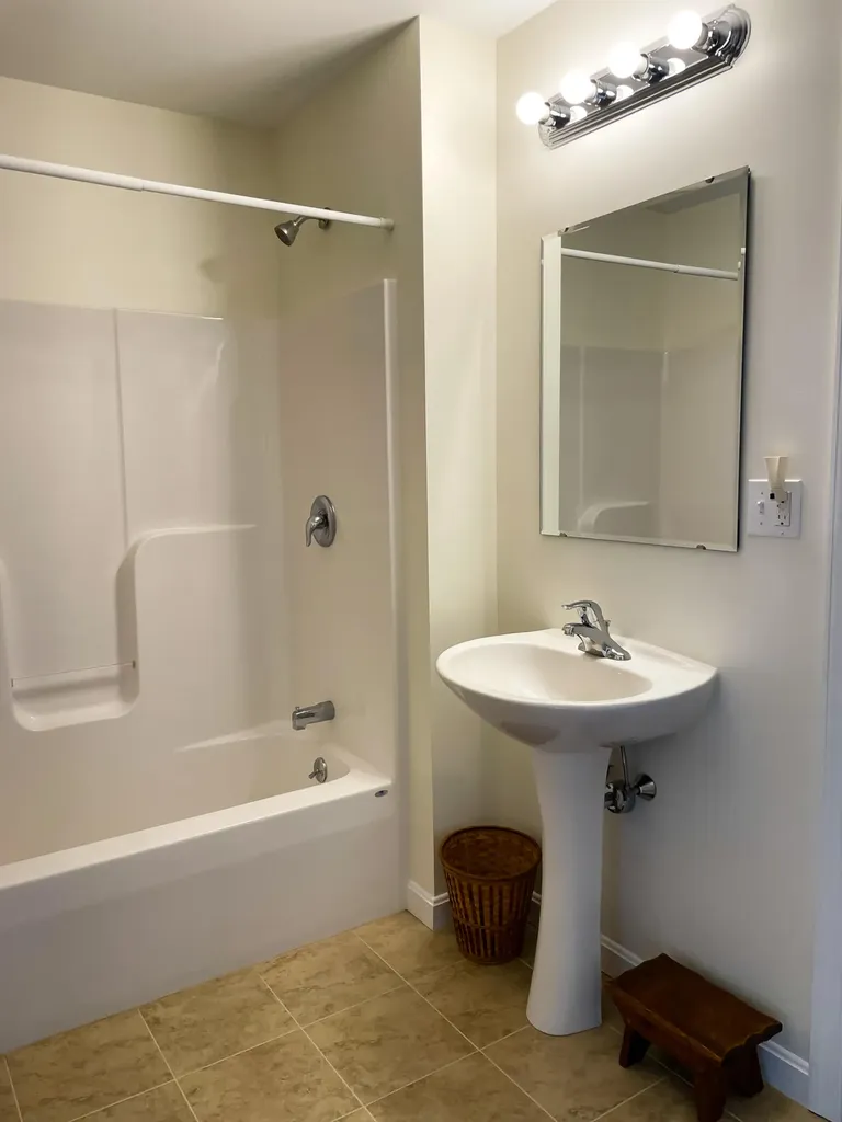 170 Sylvan Way Wells ME 04090