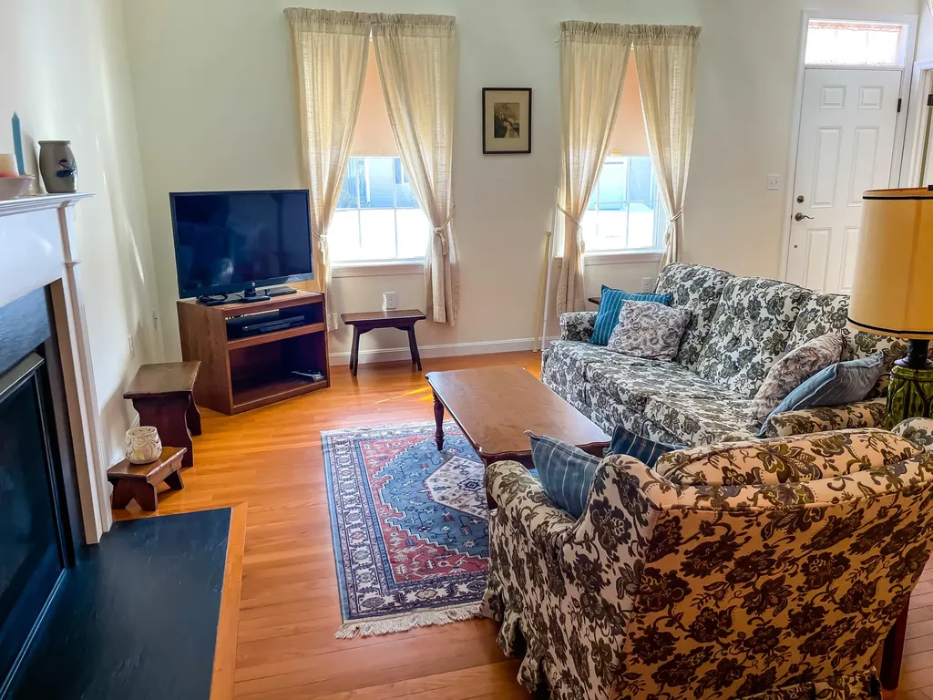 170 Sylvan Way Wells ME 04090