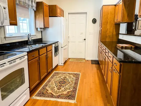 170 Sylvan Way Wells ME 04090