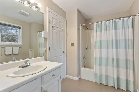 14 Valleybrook Road Ogunquit ME 03907