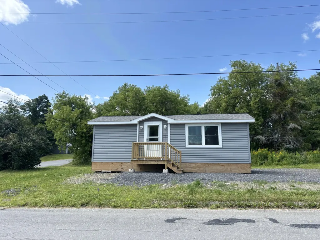 30 North Street Caribou ME 04736