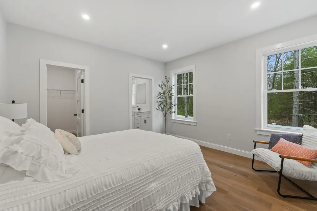5 Cider Mill Lane Kennebunk ME 04043
