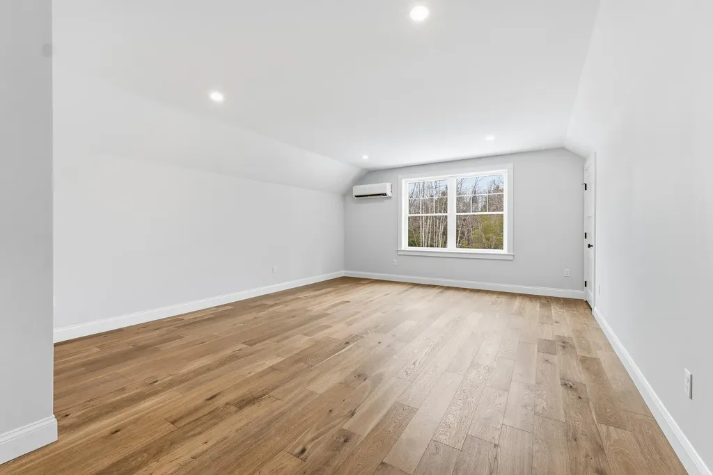 5 Cider Mill Lane Kennebunk ME 04043