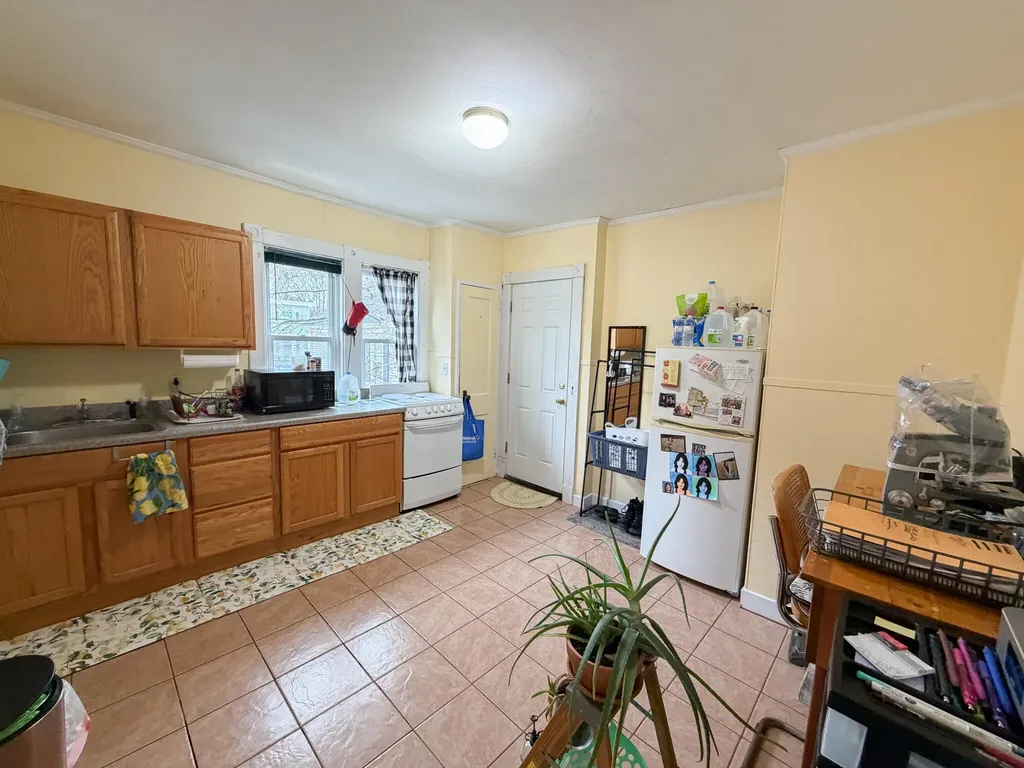 284 French Street Bangor ME 04401
