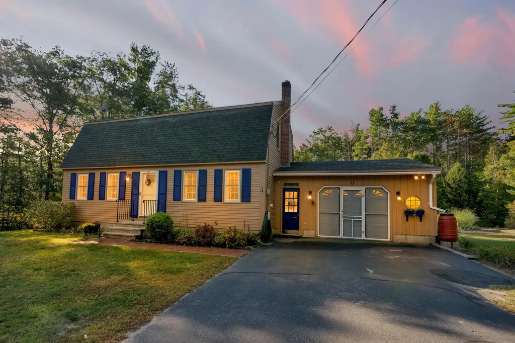 51 Lords Lane Lyman ME 04002