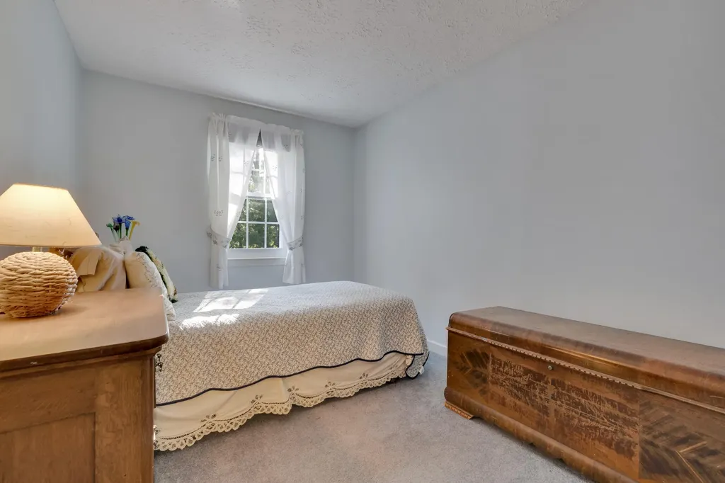 51 Lords Lane Lyman ME 04002