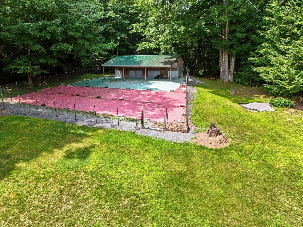 16 Davis Point Road Wayne ME 04284