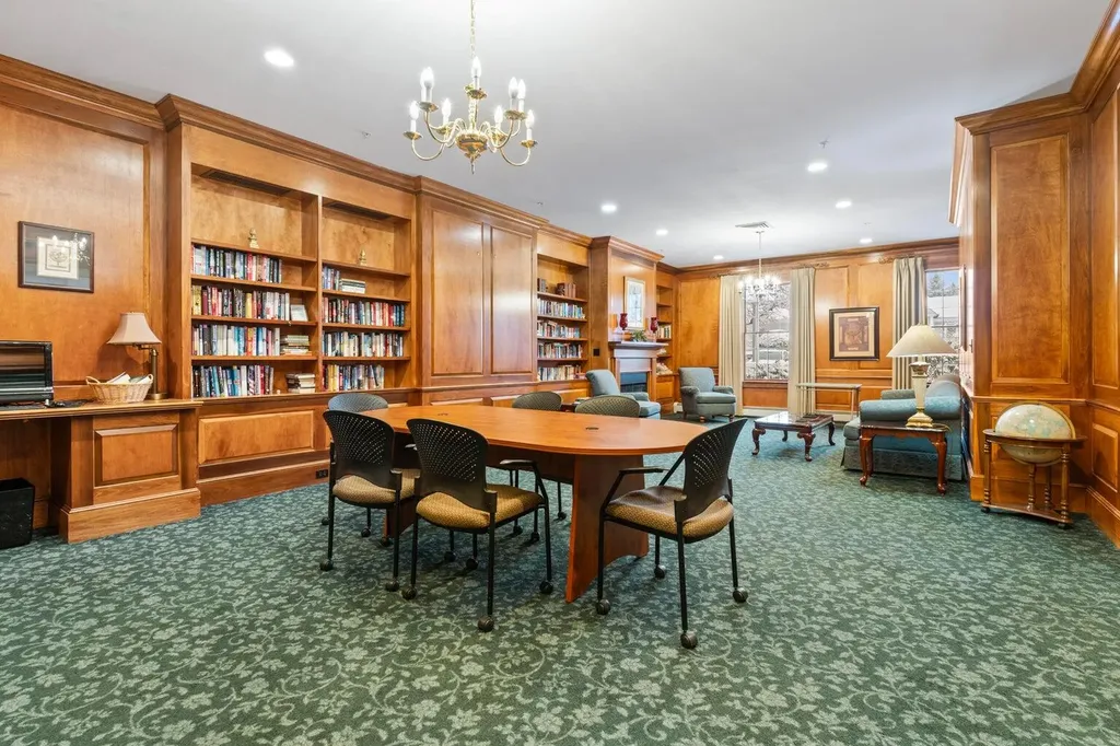 106 Farragut Way Kennebunk ME 04043