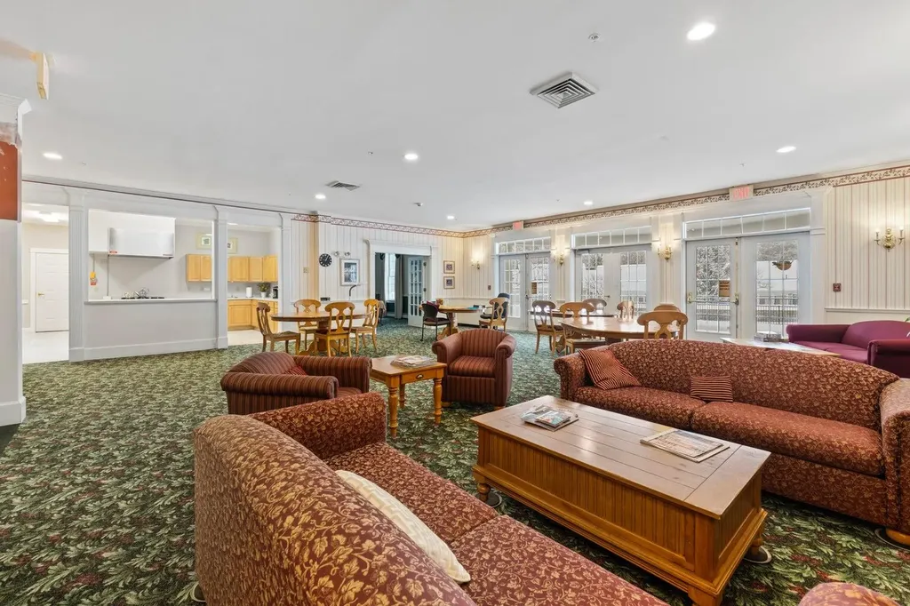 106 Farragut Way Kennebunk ME 04043