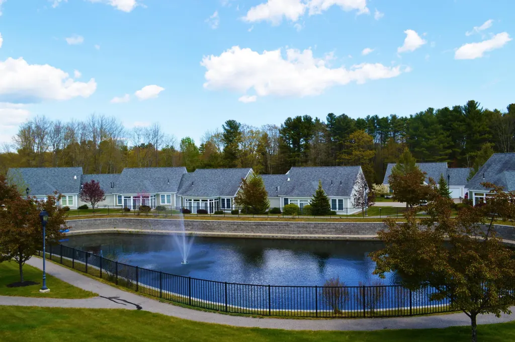 106 Farragut Way Kennebunk ME 04043