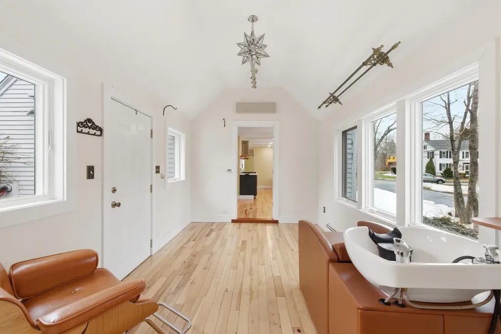 15 Dane Street Kennebunk ME 04043